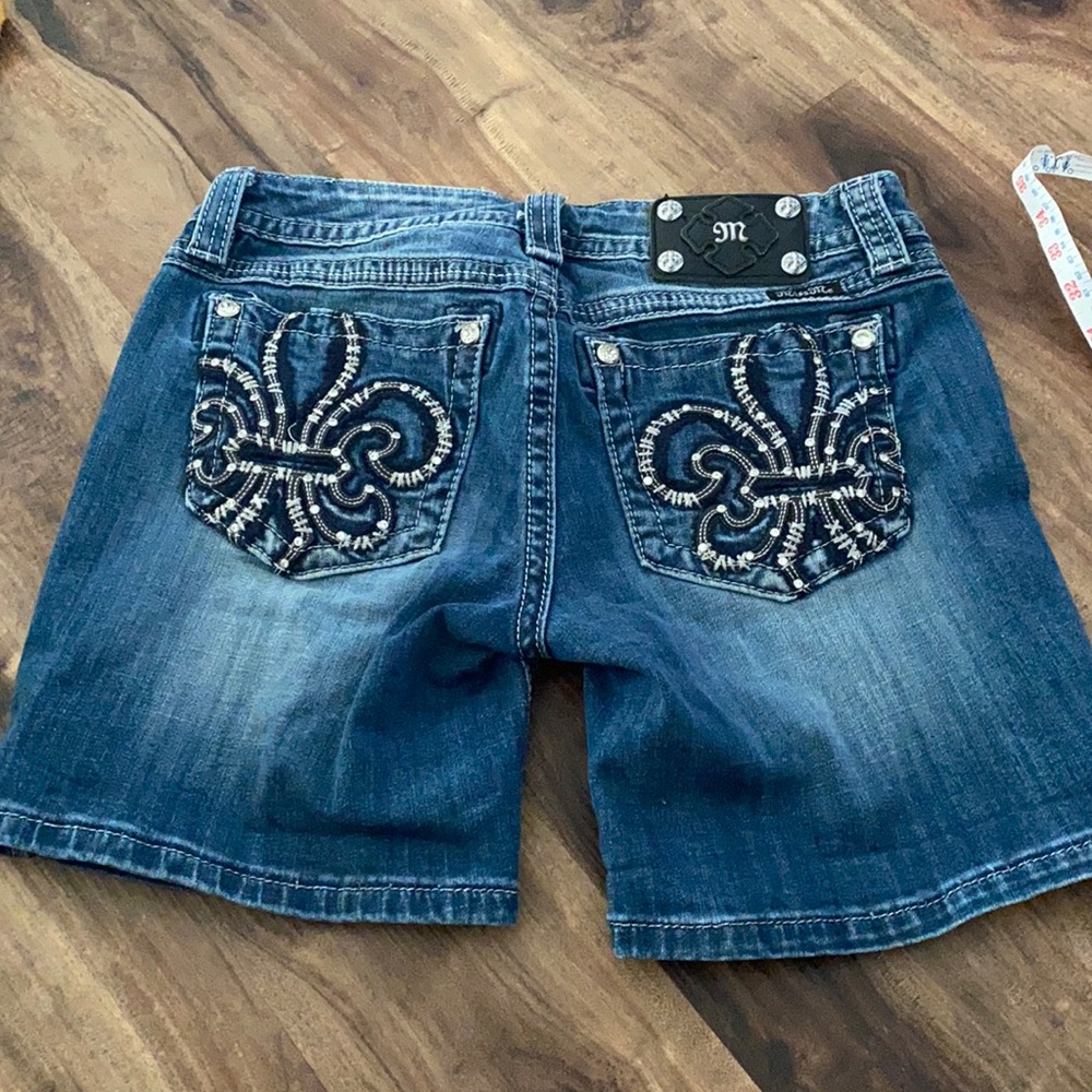 Miss me shorts. Size 29